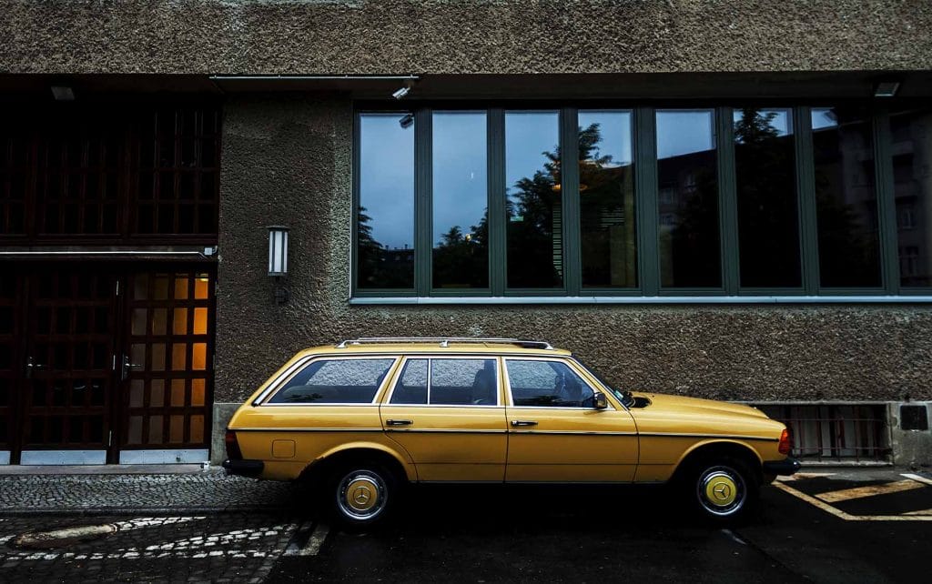 Bebop, Berlin, ©miguelgome2016, miguel gomez, coches, mercedes benz, alemania, germany, amarillo, yellow, saturado, satured, saured berlin, berlin saturado, www.miguelgomez.net,