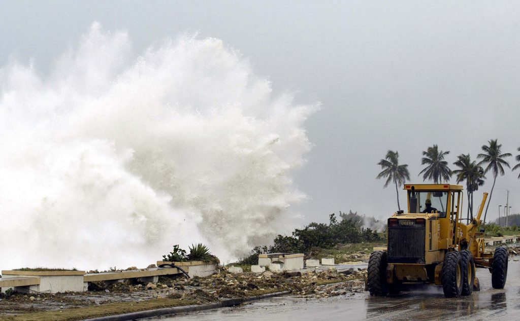 wave-bulldozer-hurricanes
