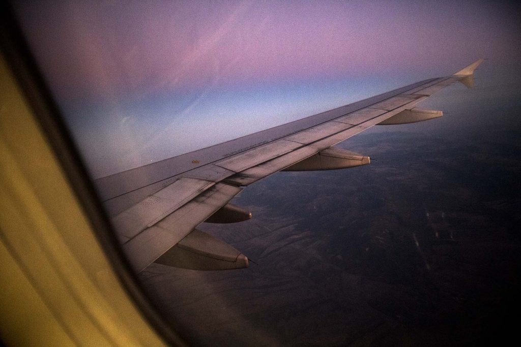 airplane-flight-wings-pastel-colors