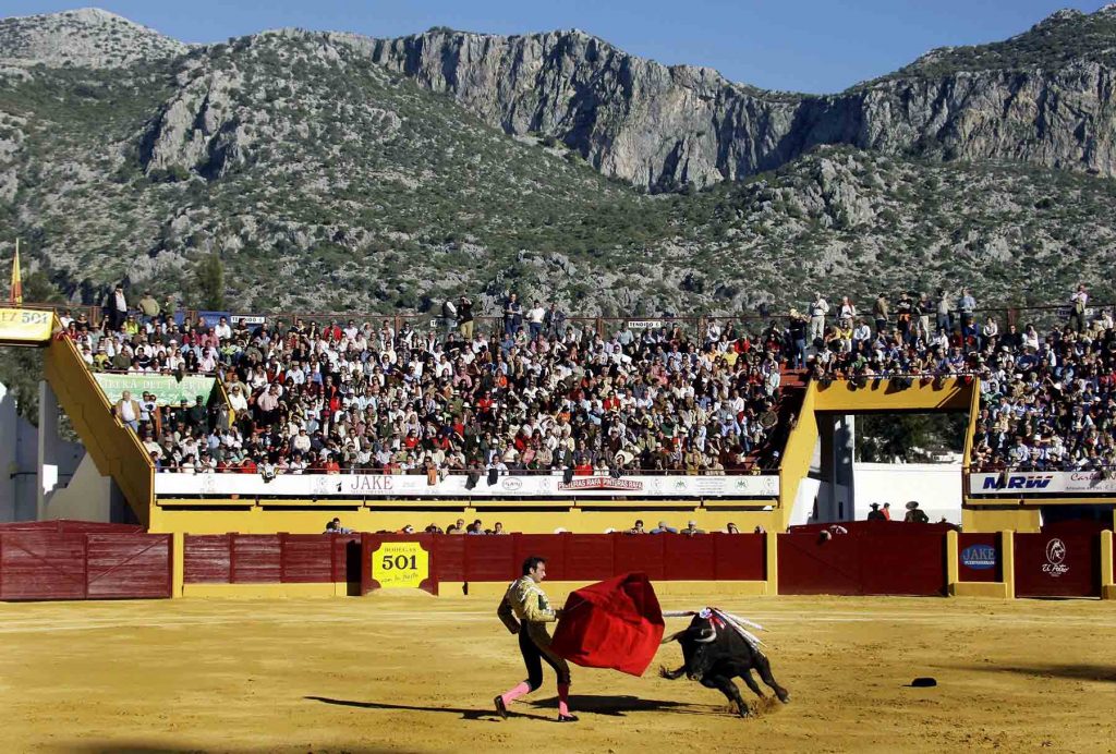 bullfighting-ubrique-landscape-