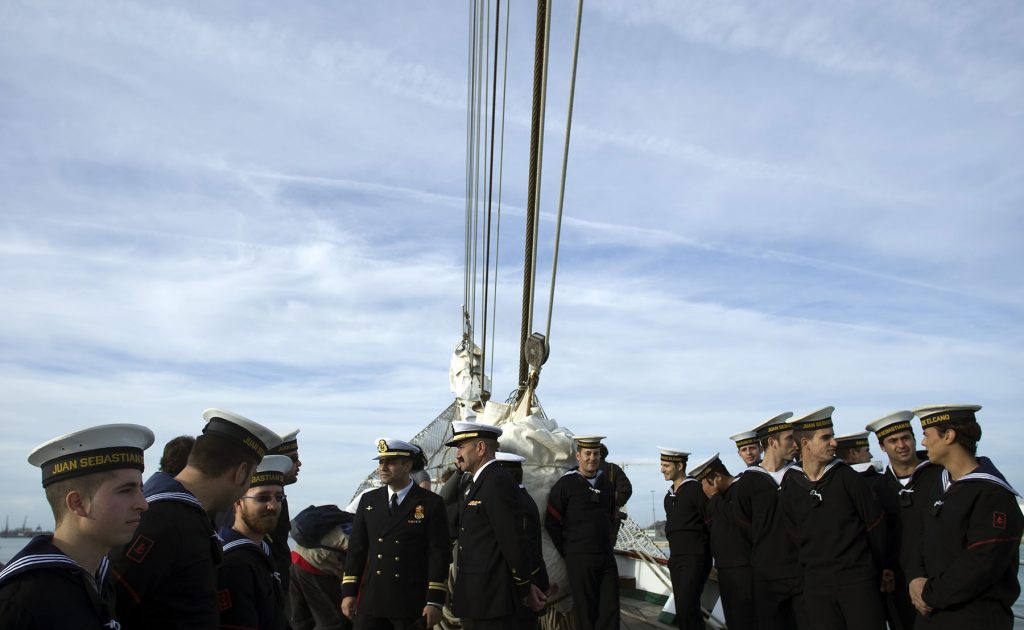 elcano-ship-marines2